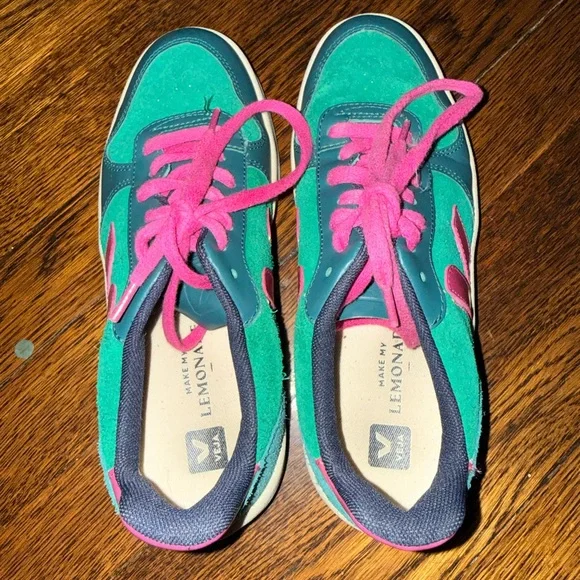 Veja Women's Green and Pink Sneakers - Picture 10 of 13
